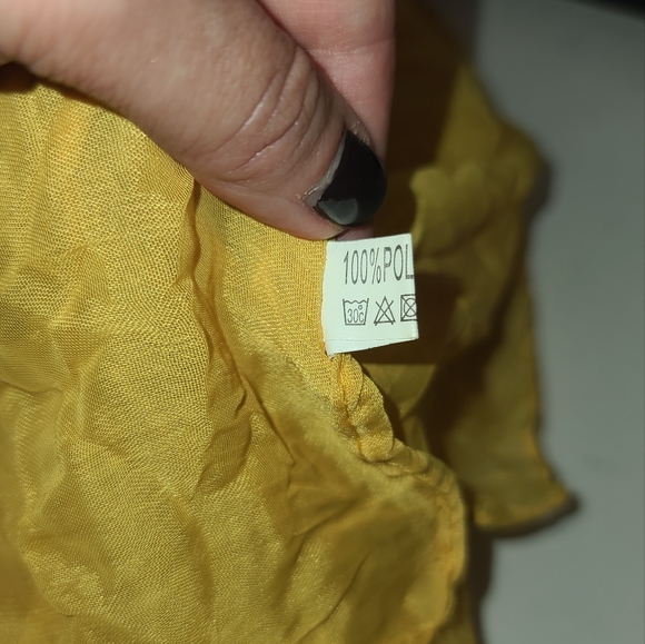 Yellow chiffon snood - Picture 5 of 5